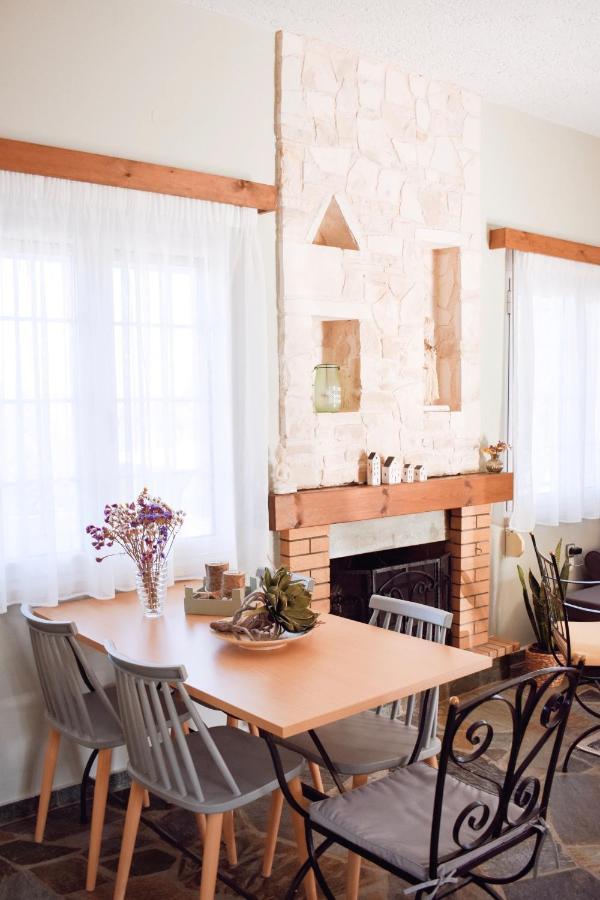 Elia'S House Traditional & Cozy By 8Essentially Kalyves Exterior photo